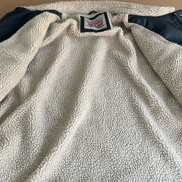 Levi navy blue jacket brand new - Picture 2 of 4